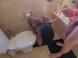Human toilet indian strumpet get pissed on and get her head flushed followed by sucking shaft